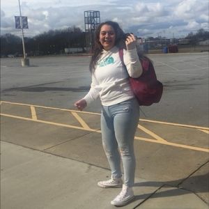 Meet your Posher, Brianna